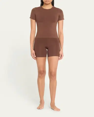 SKIMS Soft Smoothing Seamless Short-Sleeve T-Shirt | Thumbnail 10