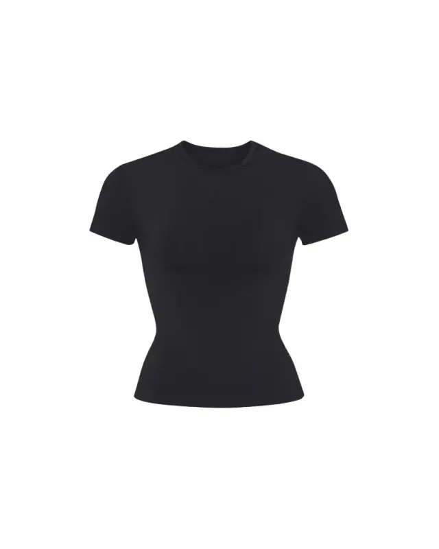 Soft Smoothing Seamless Short-Sleeve T-Shirt