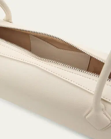 Alaïa Le Teckel Medium Shoulder Bag in Goatskin | Thumbnail 15