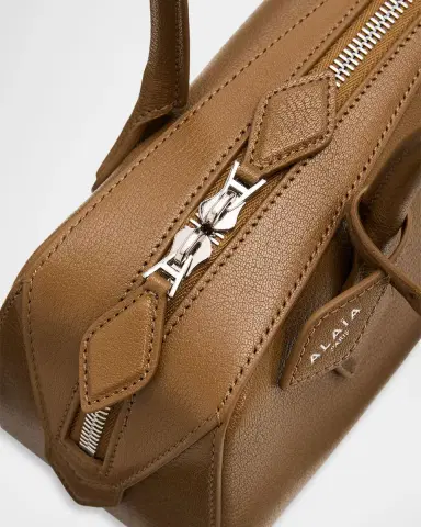 Alaïa Le Teckel Medium Shoulder Bag in Goatskin | Thumbnail 57