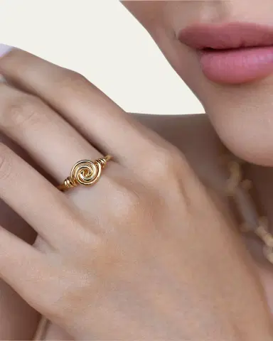 Futura Jewelry Kosmis Ring | Thumbnail 2