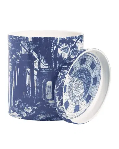 Fornasetti Scented Candle Large Blue & White/ Giardino Settecentesco | Thumbnail 1 Fornasetti Scented Candle Large Blue & White/ Giardino Settecentesco | Thumbnail 1