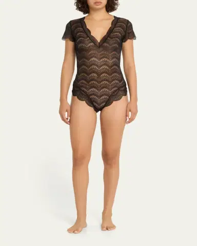 Simone Pérèle Karma Short-Sleeve Scalloped Lace Bodysuit | Thumbnail 2
