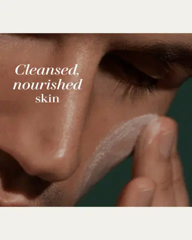 La Mer The Calming Lotion Cleanser, 6.7 oz. | Thumbnail 2