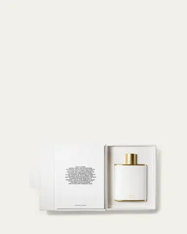 Victoria Beckham Suite 302 Eau de Parfum, 3.38 oz. | Thumbnail 3