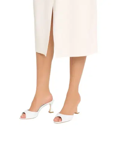 Manolo Blahnik Jadarona Leather Mule Sandals | Thumbnail 1 Manolo Blahnik Jadarona Leather Mule Sandals | Thumbnail 1