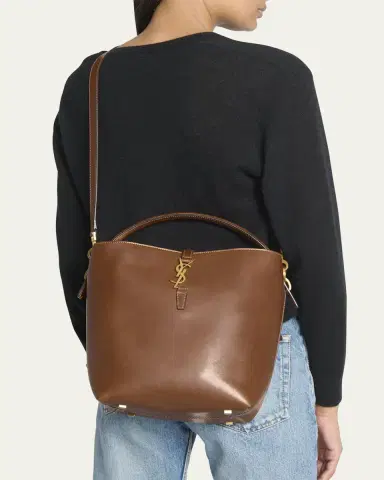 Saint Laurent Le 37 YSL Bucket Bag in Smooth Leather | Thumbnail 4 Saint Laurent Le 37 YSL Bucket Bag in Smooth Leather | Thumbnail 4