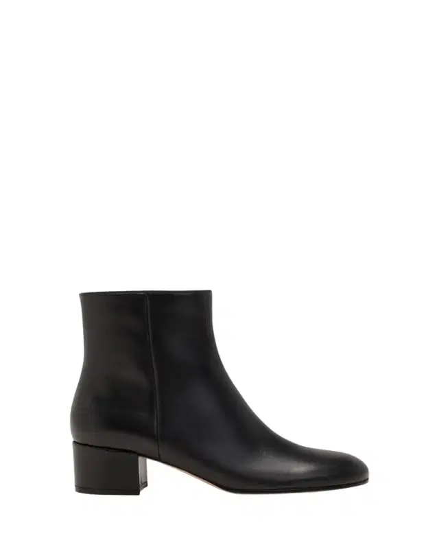 Gianvito Rossi Leather Zip Ankle Booties