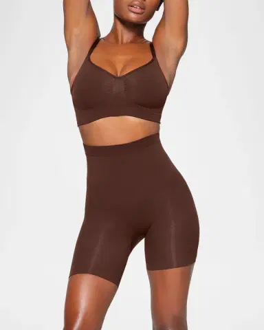 SKIMS Seamless Sculpt Mid-Thigh Shorts | Thumbnail 20 SKIMS Seamless Sculpt Mid-Thigh Shorts | Thumbnail 20