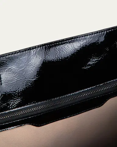 Akris Ai Medium Lacquered Leather Tote Bag | Thumbnail 3