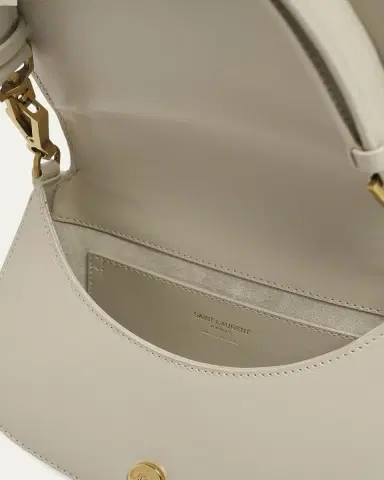 Saint Laurent Voltaire Shoulder Bag in Smooth Leather | Thumbnail 11