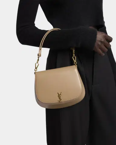 Saint Laurent Voltaire Shoulder Bag in Smooth Leather | Thumbnail 1