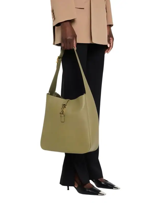 Saint Laurent Le 5 A 7 Large Shoulder Bucket Bag in Smooth Leather