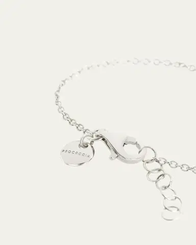 Procaccia Jewelry 18K Gold Hebrew GIMEL Initial Bracelet | Thumbnail 9