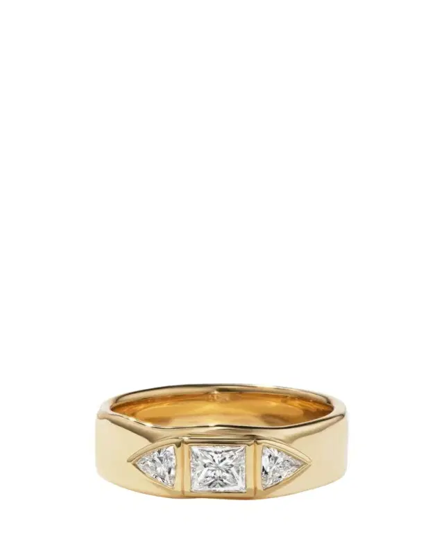 18K Yellow Gold 3 Stone Natural Diamond Minas Ring, Size