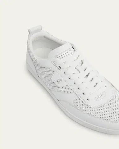 Christian Louboutin Men's Tutti Rui Leather Low-Top Sneakers | Thumbnail 4 Christian Louboutin Men's Tutti Rui Leather Low-Top Sneakers | Thumbnail 4