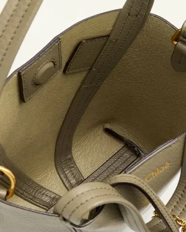 Chloé Spin Mini Tote Bag in Grained Calfskin | Thumbnail 26 Chloé Spin Mini Tote Bag in Grained Calfskin | Thumbnail 26