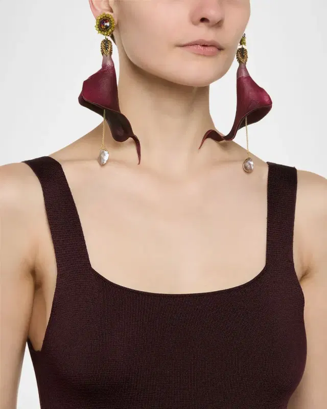 Cala White Earrings
