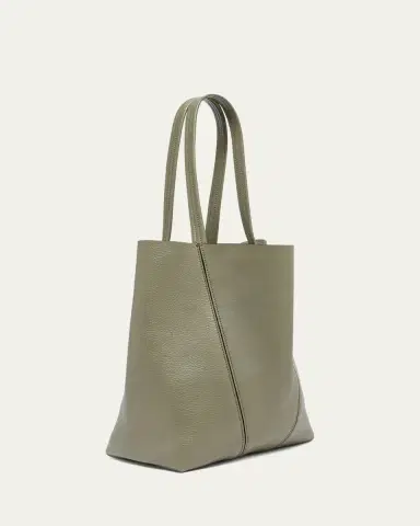 Chloé Spin Medium Tote Bag in Leather | Thumbnail 38 Chloé Spin Medium Tote Bag in Leather | Thumbnail 38