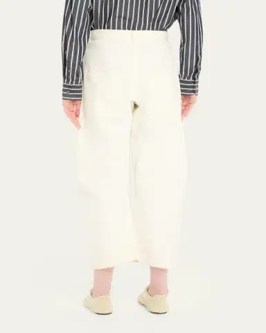 Nili Lotan Shon Barrel Jeans | Thumbnail 4 Nili Lotan Shon Barrel Jeans | Thumbnail 4