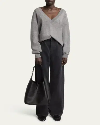 Saint Laurent Le 5 A 7 Large Shoulder Bag in Smooth Leather | Thumbnail 9 Saint Laurent Le 5 A 7 Large Shoulder Bag in Smooth Leather | Thumbnail 9