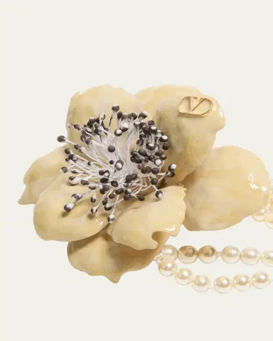 Valentino Garavani Fleur Lumineuse Necklace | Thumbnail 4 Valentino Garavani Fleur Lumineuse Necklace | Thumbnail 4