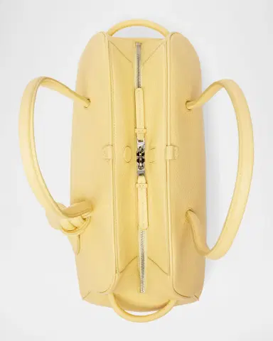 Jacquemus Le Turismo Leather Shoulder Bag | Thumbnail 11