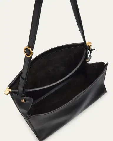 Alaïa Le Click Medium Curve Shoulder Bag in Glossy Leather | Thumbnail 3 Alaïa Le Click Medium Curve Shoulder Bag in Glossy Leather | Thumbnail 3