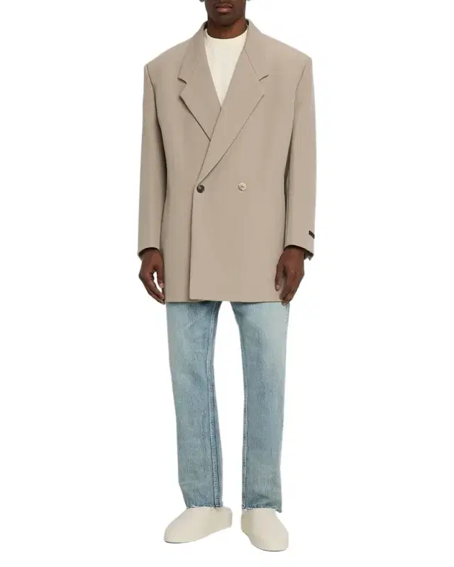 Men's Classic Straight-Leg Jeans