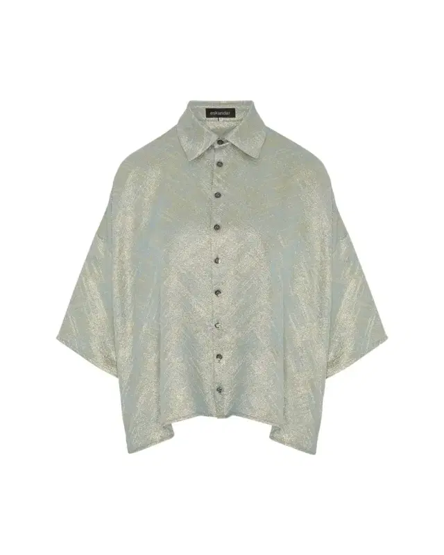 Sloped Shoulder Wide A-Line Short Sleeve Shirt With Collar (Mid Length)