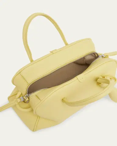 Jacquemus Le Petit Turismo Leather Top-Handle Bag | Thumbnail 15 Jacquemus Le Petit Turismo Leather Top-Handle Bag | Thumbnail 15
