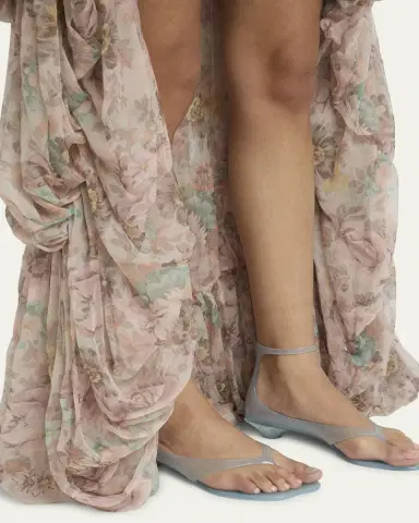 Chloé Jelly Thong Ankle-Strap Sandals | Thumbnail 10