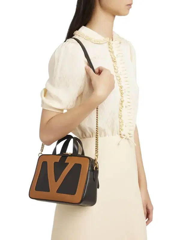 Viva Superstar Small VLOGO Leather Duffle Top-Handle Bag