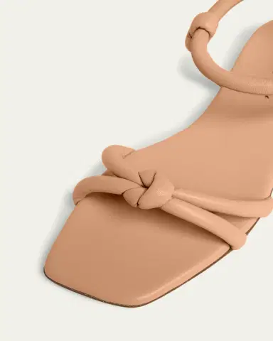 Gianvito Rossi Juno Knotted Leather Flat Sandals | Thumbnail 5