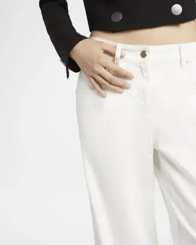 Giorgio Armani Wide Leg Stretch-Cotton Jeans | Thumbnail 4