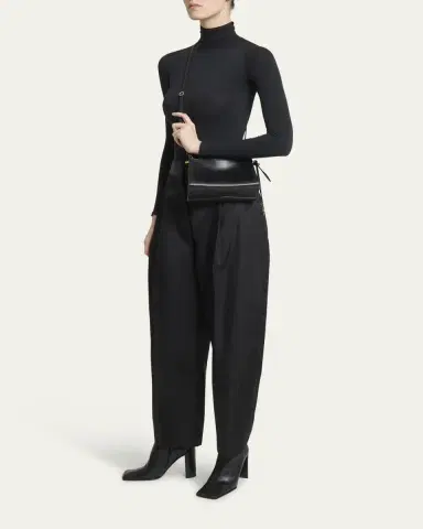 Alaïa Le Click Small Square Shoulder Bag in Glossy Leather | Thumbnail 10 Alaïa Le Click Small Square Shoulder Bag in Glossy Leather | Thumbnail 10
