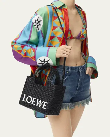 Loewe x Paula's Ibiza Font Logo Small Tote Bag in Raffia | Thumbnail 2 Loewe x Paula's Ibiza Font Logo Small Tote Bag in Raffia | Thumbnail 2