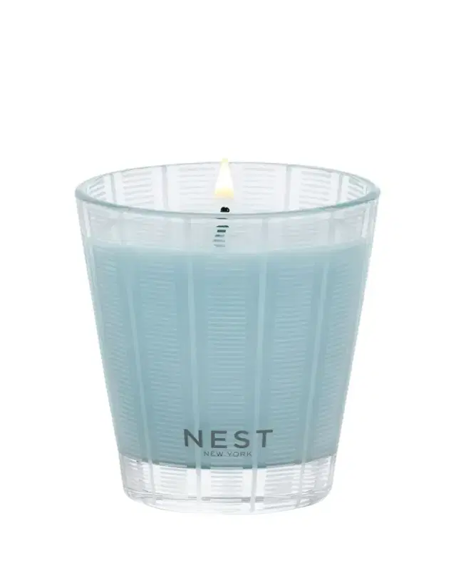 NEST New York Driftwood & Chamomile Classic Candle, 8.1 oz.