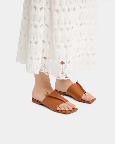 Bottega Veneta Leather Knot Flat Sandals | Thumbnail 11