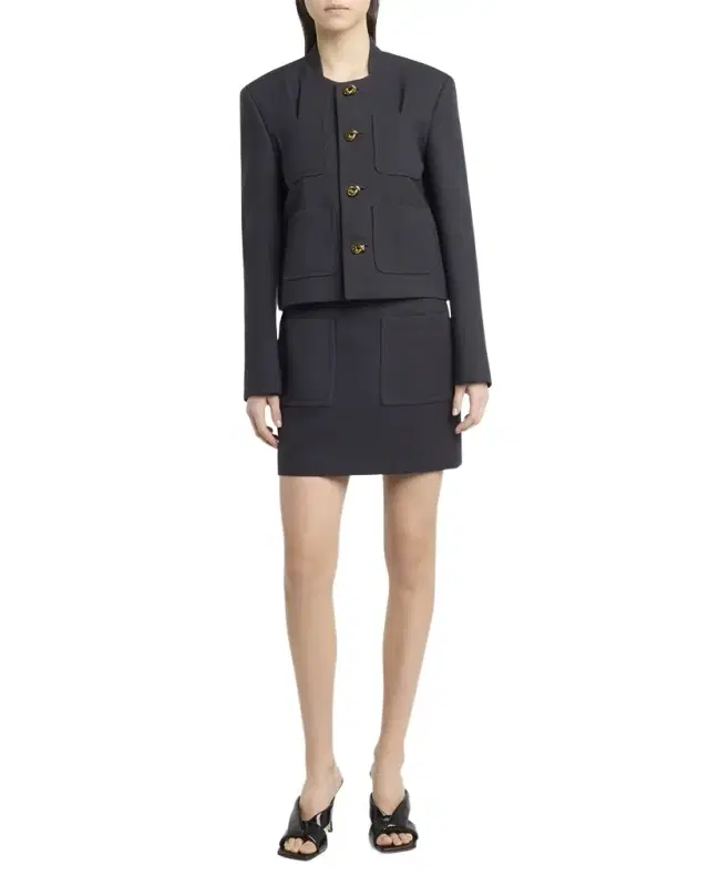 Knot-Button Light Structured Cotton Jacket