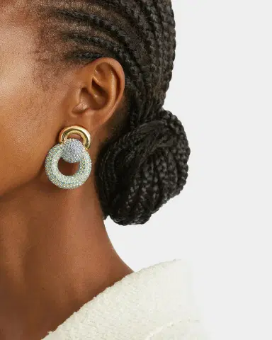 Oscar de la Renta Rhinestone Drop Earrings | Thumbnail 4 Oscar de la Renta Rhinestone Drop Earrings | Thumbnail 4