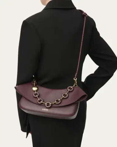 Loewe Ola Medium Shoulder Bag in Calfskin Leather | Thumbnail 2 Loewe Ola Medium Shoulder Bag in Calfskin Leather | Thumbnail 2