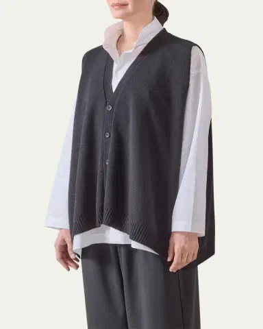 Eskandar Plain Cashmere A-Line Sleeveless V-Neck Cardigan (Mid Plus Length) | Thumbnail 5