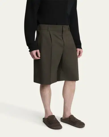 Jacquemus Men's Relaxed Single-Pleated Shorts | Thumbnail 4 Jacquemus Men's Relaxed Single-Pleated Shorts | Thumbnail 4