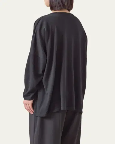 Eskandar Ultrafine Cashmere Wide Round-Neck Sweater (Mid Plus Length) | Thumbnail 3 Eskandar Ultrafine Cashmere Wide Round-Neck Sweater (Mid Plus Length) | Thumbnail 3