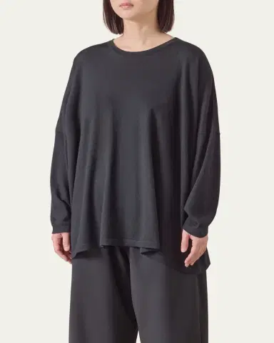 Eskandar Ultrafine Cashmere Wide Round-Neck Sweater (Mid Plus Length) | Thumbnail 5 Eskandar Ultrafine Cashmere Wide Round-Neck Sweater (Mid Plus Length) | Thumbnail 5