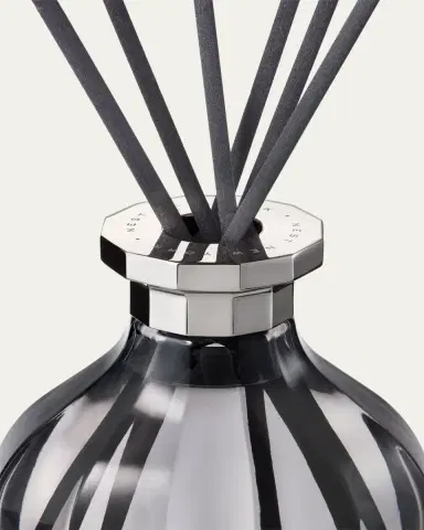 NEST New York VOYAGES Hypnotic Amber Diffuser, 16.9 oz. | Thumbnail 3