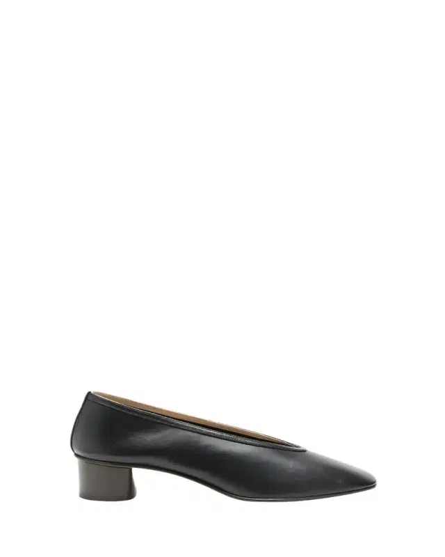 Luna Leather Pumps