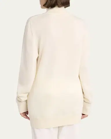 The Row Lizzy Cashmere Turtleneck Sweater | Thumbnail 3 The Row Lizzy Cashmere Turtleneck Sweater | Thumbnail 3