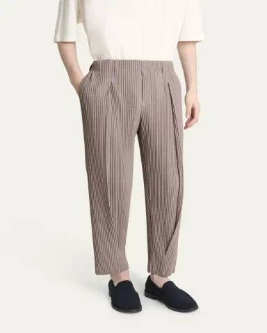 Homme Plissé Issey Miyake Men's Gray Tailored Single Pleat Pants | Thumbnail 4